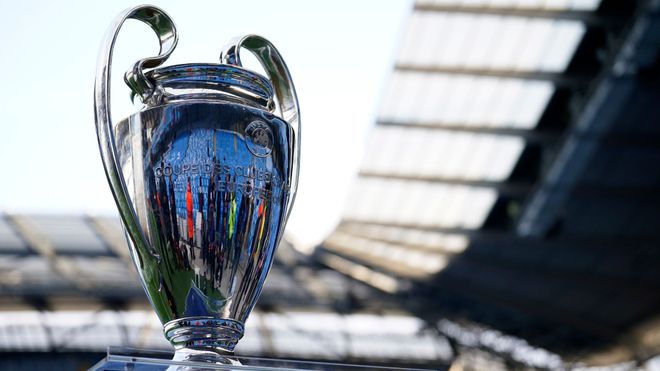 湖人锋线铁闸贾里德-范德比尔特的自我保护模式，能否助力季后赛？.